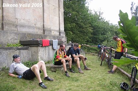 Bikeee Tour Veliš 2005
